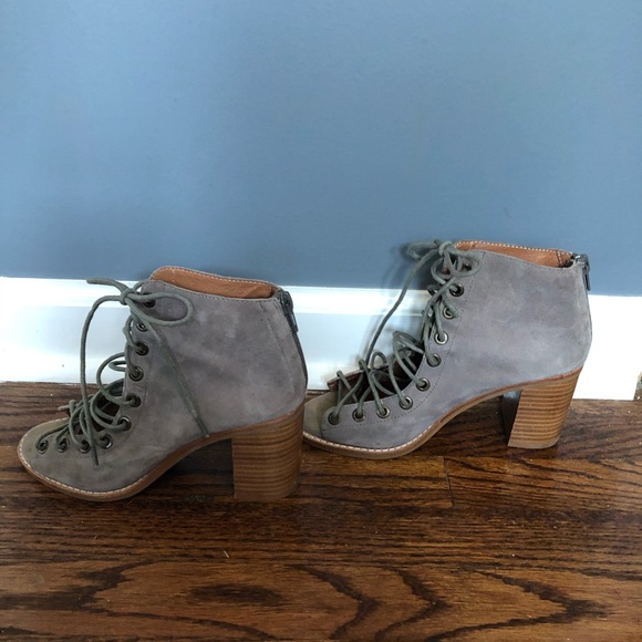 Jeffrey Campbell suede Cors size 5 sandals lace - Picture 6 of 8